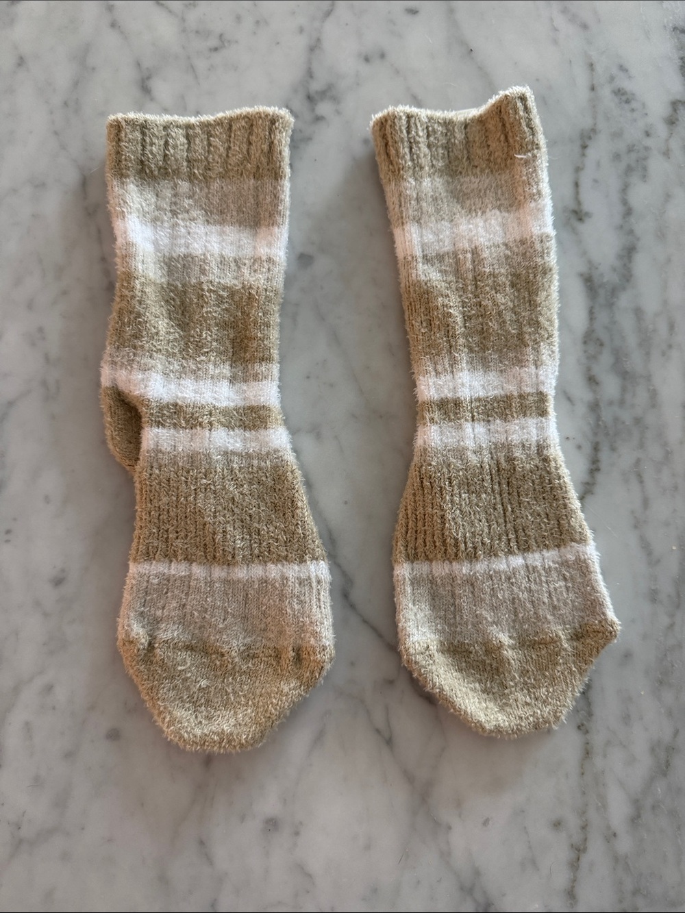 lululemon women’s socks - small